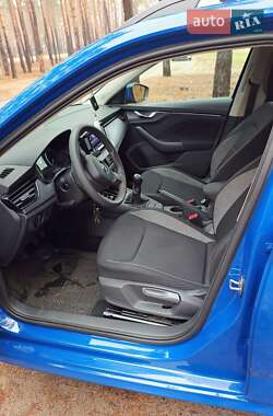 Внедорожник / Кроссовер Skoda Kamiq 2021 в 