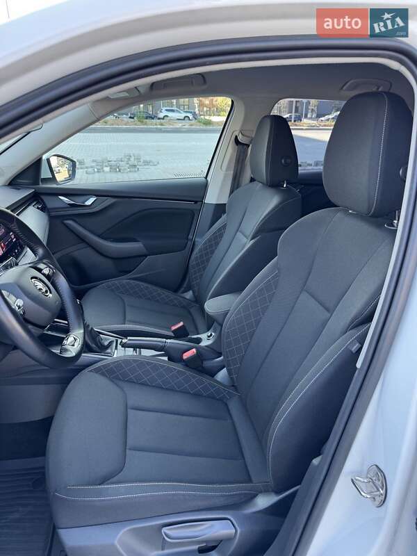 Позашляховик / Кросовер Skoda Kamiq 2023 в Києві