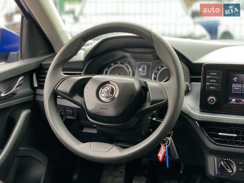 Внедорожник / Кроссовер Skoda Kamiq 2021 в Бердичеве