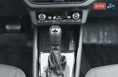 Внедорожник / Кроссовер Skoda Kamiq 2021 в 