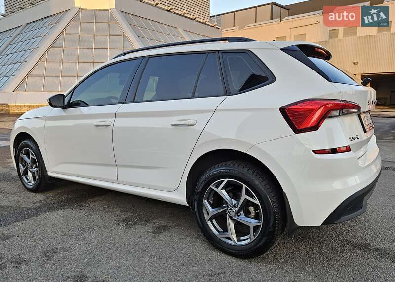 Внедорожник / Кроссовер Skoda Kamiq 2021 в Днепре