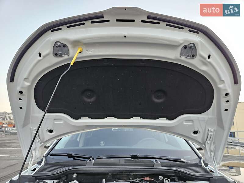 Внедорожник / Кроссовер Skoda Kamiq 2021 в Днепре