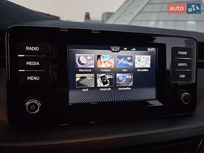 Внедорожник / Кроссовер Skoda Kamiq 2021 в Днепре