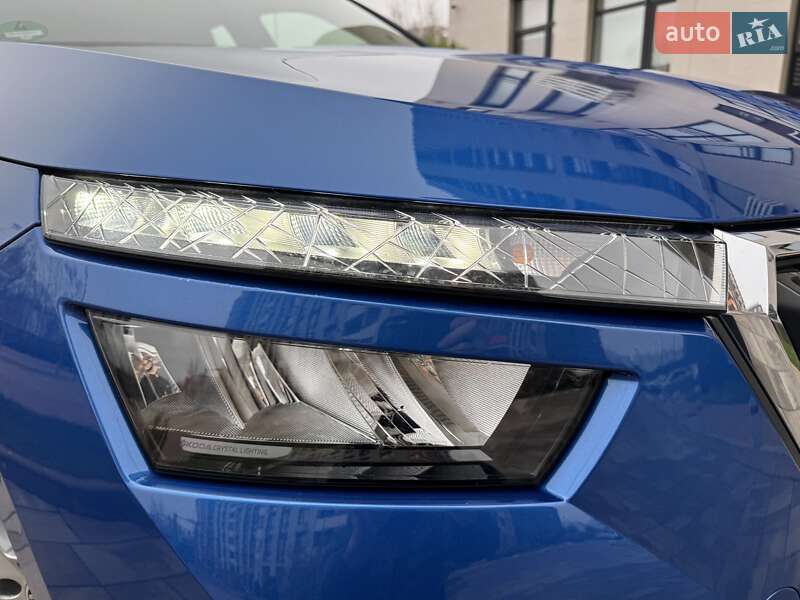 Внедорожник / Кроссовер Skoda Kamiq 2022 в Киеве