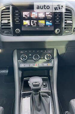 Позашляховик / Кросовер Skoda Karoq 2022 в 