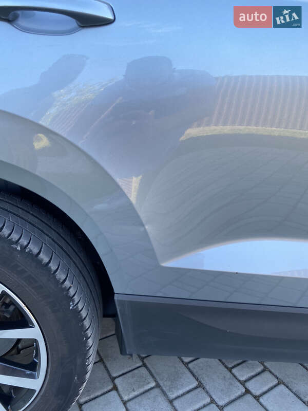 Внедорожник / Кроссовер Skoda Karoq 2019 в Каменец-Подольском