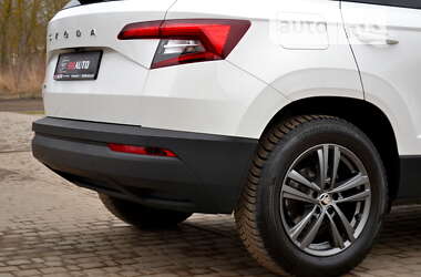 Внедорожник / Кроссовер Skoda Karoq 2020 в 