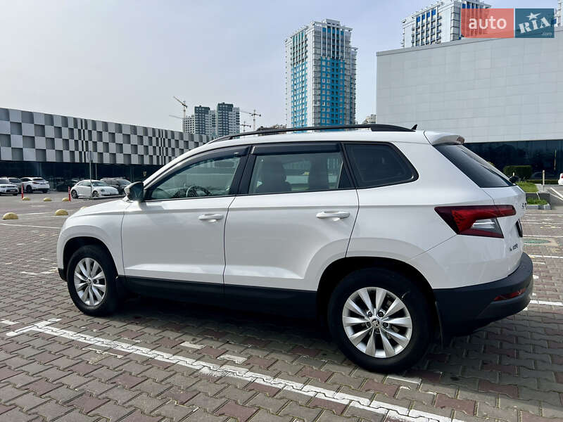 Внедорожник / Кроссовер Skoda Karoq 2020 в Одессе