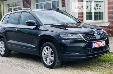 Внедорожник / Кроссовер Skoda Karoq 2019 в Киеве