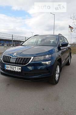 Внедорожник / Кроссовер Skoda Karoq 2021 в Днепре