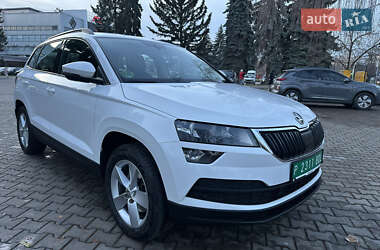 Внедорожник / Кроссовер Skoda Karoq 2020 в Черновцах