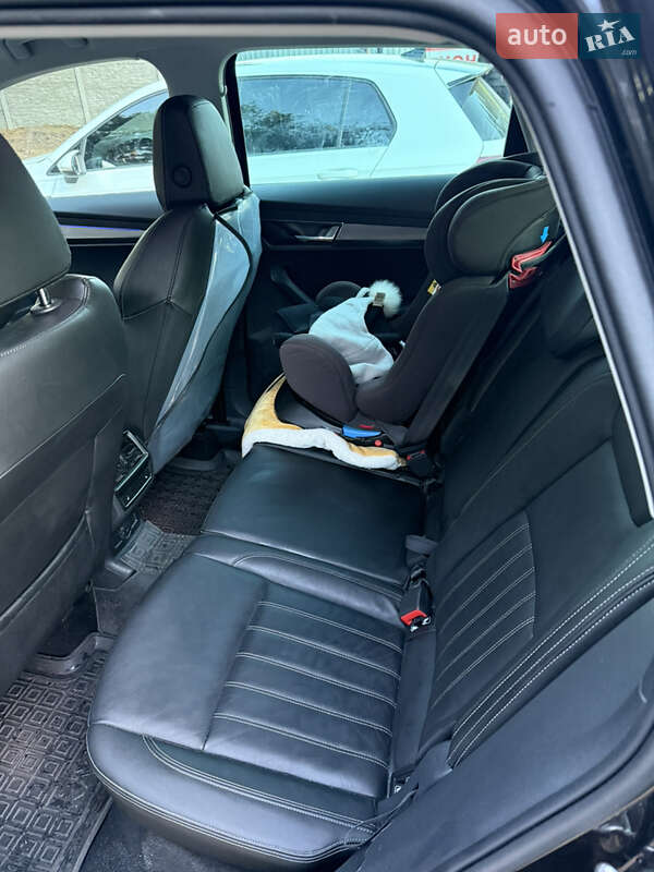 Внедорожник / Кроссовер Skoda Karoq 2019 в Кропивницком