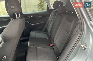 Позашляховик / Кросовер Skoda Karoq 2020 в 