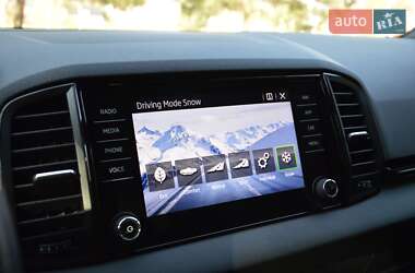 Внедорожник / Кроссовер Skoda Karoq 2020 в 