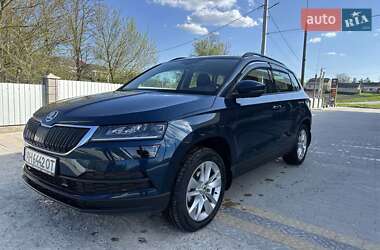 Внедорожник / Кроссовер Skoda Karoq 2022 в Хоросткове