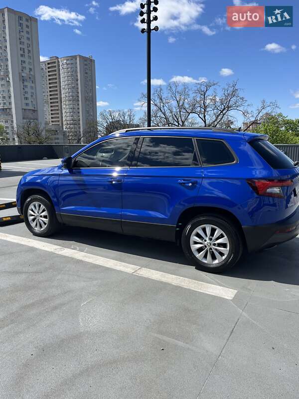 Позашляховик / Кросовер Skoda Karoq 2020 в Києві