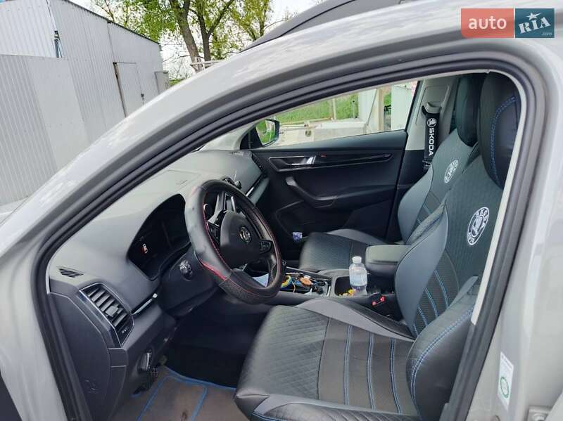 Позашляховик / Кросовер Skoda Karoq 2019 в Золотоноші