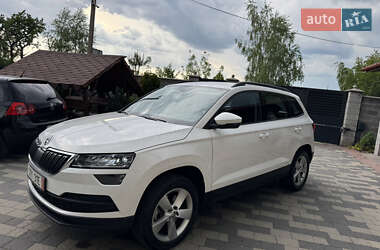 Внедорожник / Кроссовер Skoda Karoq 2019 в Мукачево