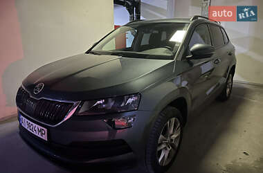 Внедорожник / Кроссовер Skoda Karoq 2021 в 