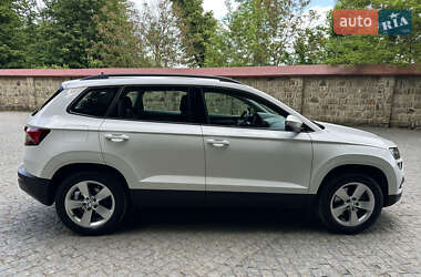 Внедорожник / Кроссовер Skoda Karoq 2020 в 