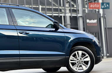 Внедорожник / Кроссовер Skoda Karoq 2021 в 