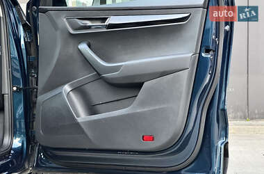 Внедорожник / Кроссовер Skoda Karoq 2021 в 