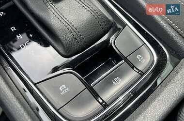 Внедорожник / Кроссовер Skoda Karoq 2022 в 