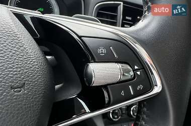 Внедорожник / Кроссовер Skoda Karoq 2022 в 