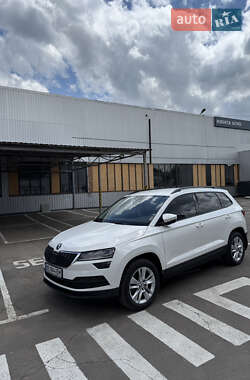 Внедорожник / Кроссовер Skoda Karoq 2021 в 