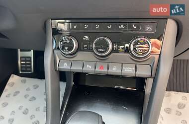 Внедорожник / Кроссовер Skoda Karoq 2023 в 