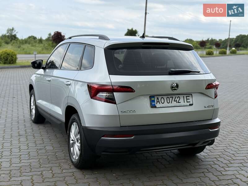 Внедорожник / Кроссовер Skoda Karoq 2018 в Ивано-Франковске