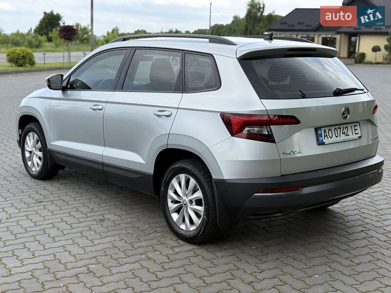 Внедорожник / Кроссовер Skoda Karoq 2018 в Ивано-Франковске