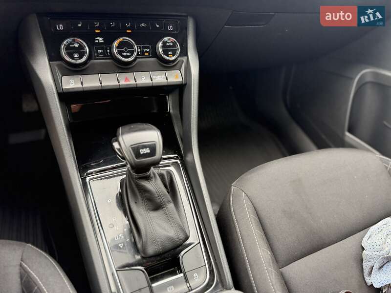 Внедорожник / Кроссовер Skoda Karoq 2018 в Ивано-Франковске