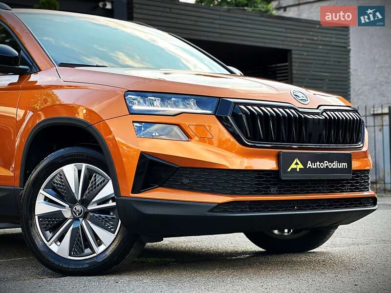 Позашляховик / Кросовер Skoda Karoq 2024 в Києві