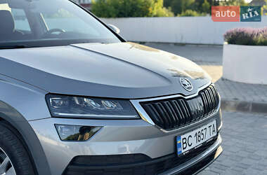 Внедорожник / Кроссовер Skoda Karoq 2021 в 