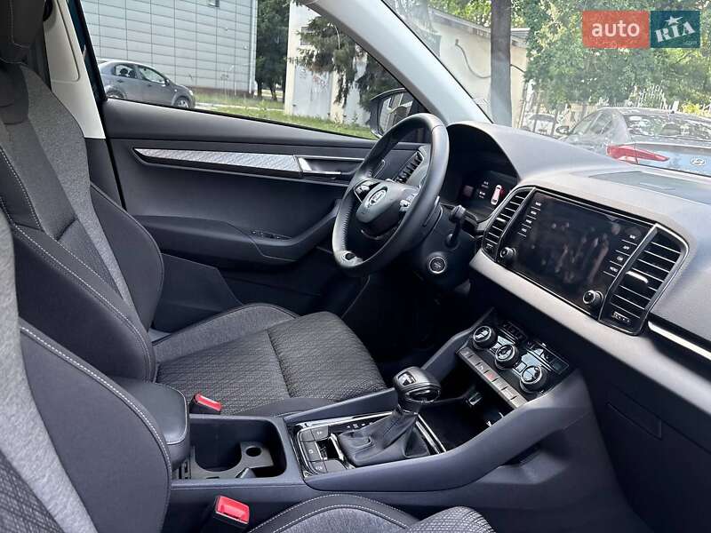 Внедорожник / Кроссовер Skoda Karoq 2023 в Полтаве