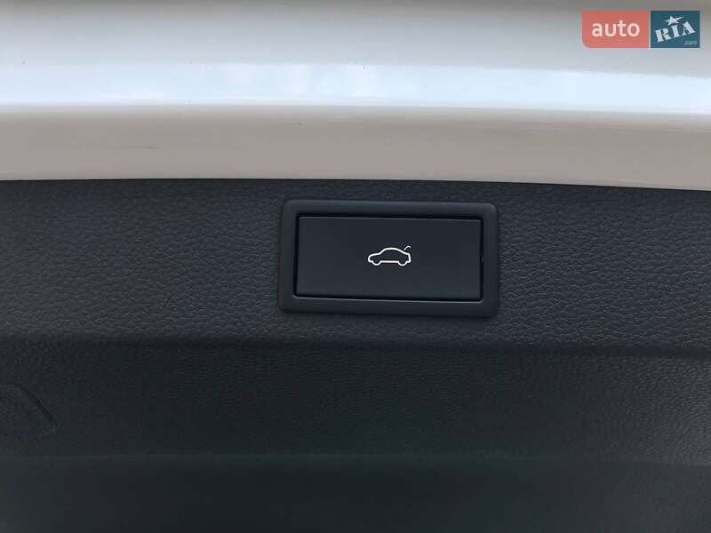 Позашляховик / Кросовер Skoda Karoq 2021 в Києві