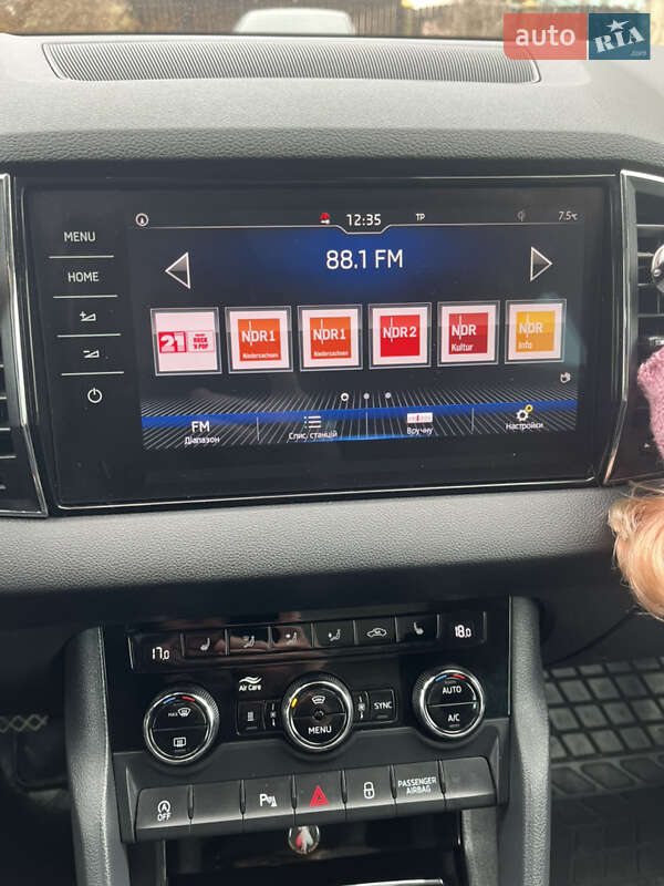 Позашляховик / Кросовер Skoda Karoq 2018 в Гусятині фото 35 Позашляховик / Кросовер Skoda Karoq 2018 в Гусятині