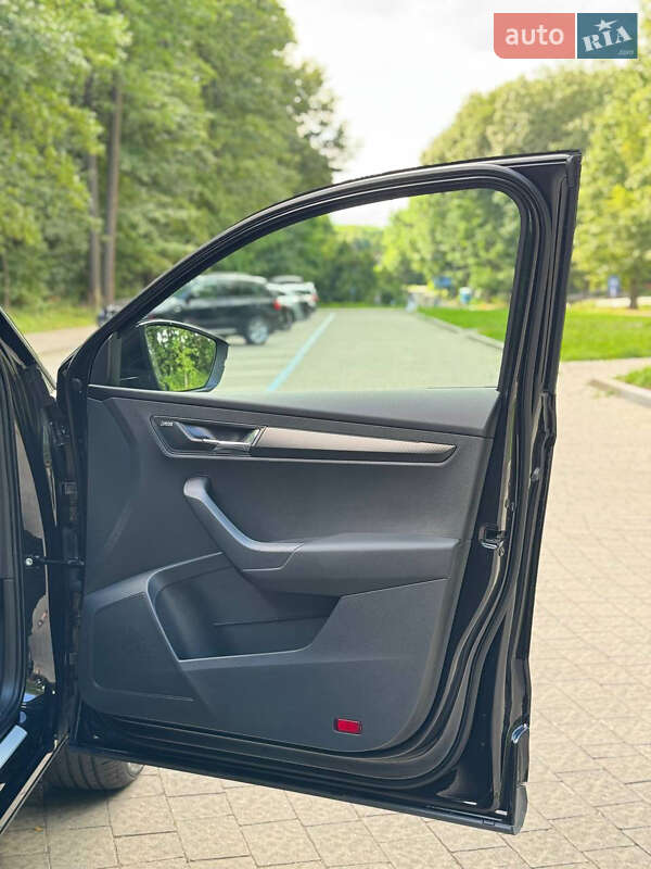 Позашляховик / Кросовер Skoda Karoq 2019 в Львові