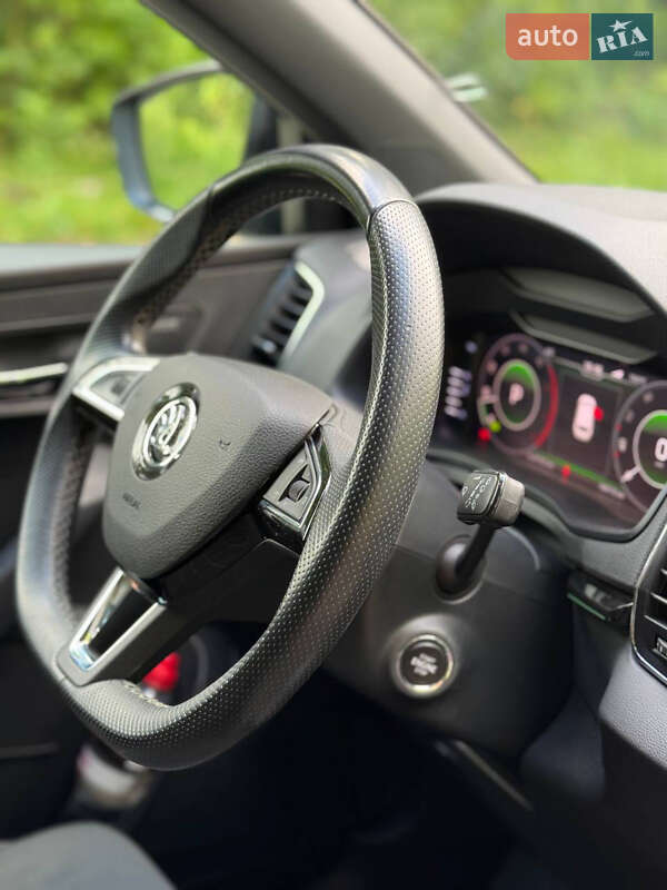Позашляховик / Кросовер Skoda Karoq 2019 в Львові