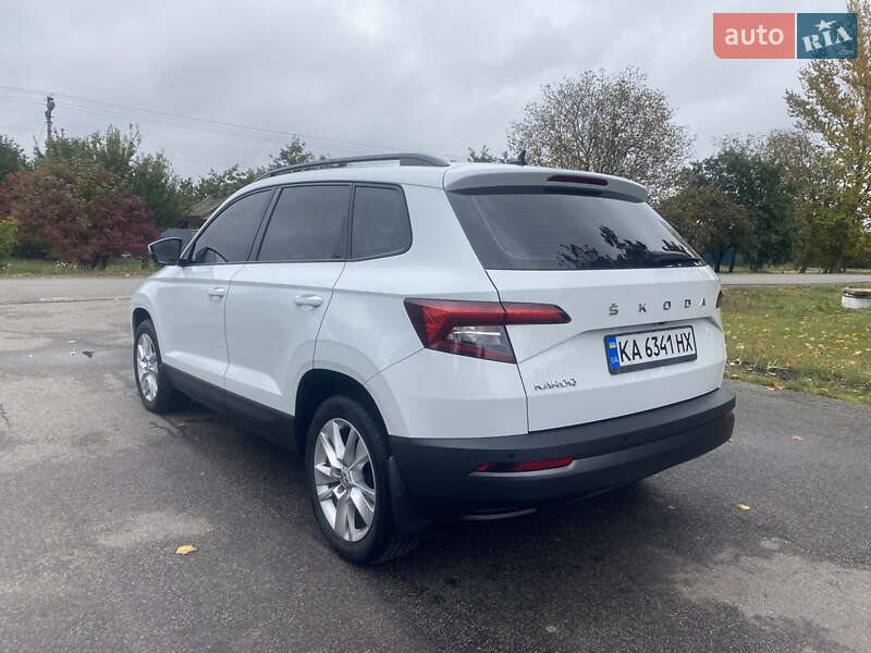 Внедорожник / Кроссовер Skoda Karoq 2022 в Краснограде