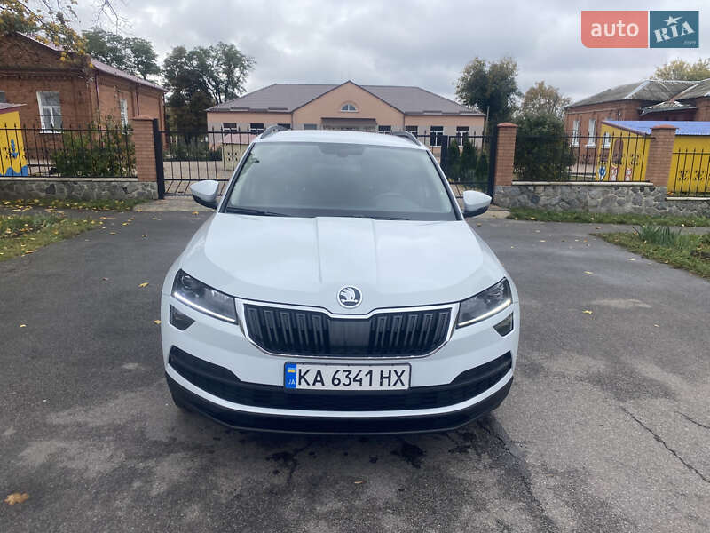 Внедорожник / Кроссовер Skoda Karoq 2022 в Краснограде