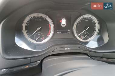 Внедорожник / Кроссовер Skoda Karoq 2018 в 