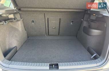 Позашляховик / Кросовер Skoda Karoq 2021 в 
