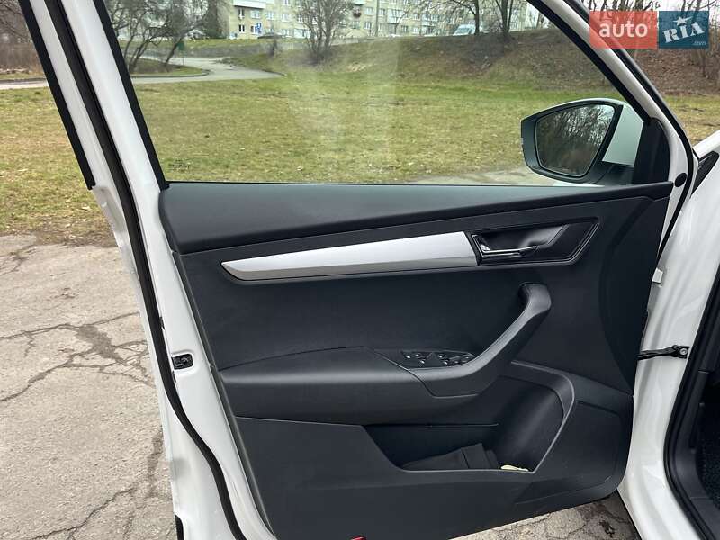 Внедорожник / Кроссовер Skoda Karoq 2018 в Львове фото 5 Внедорожник / Кроссовер Skoda Karoq 2018 в Львове