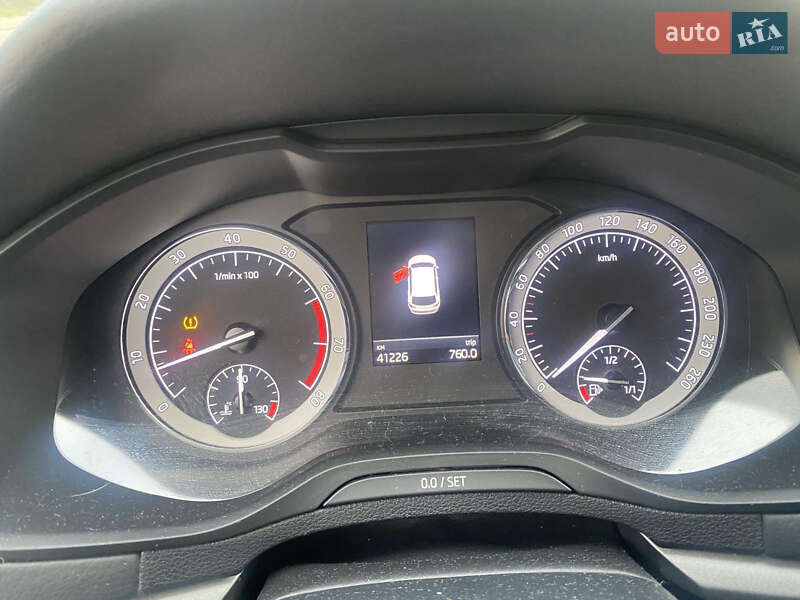 Позашляховик / Кросовер Skoda Karoq 2019 в Києві фото 9 Позашляховик / Кросовер Skoda Karoq 2019 в Києві