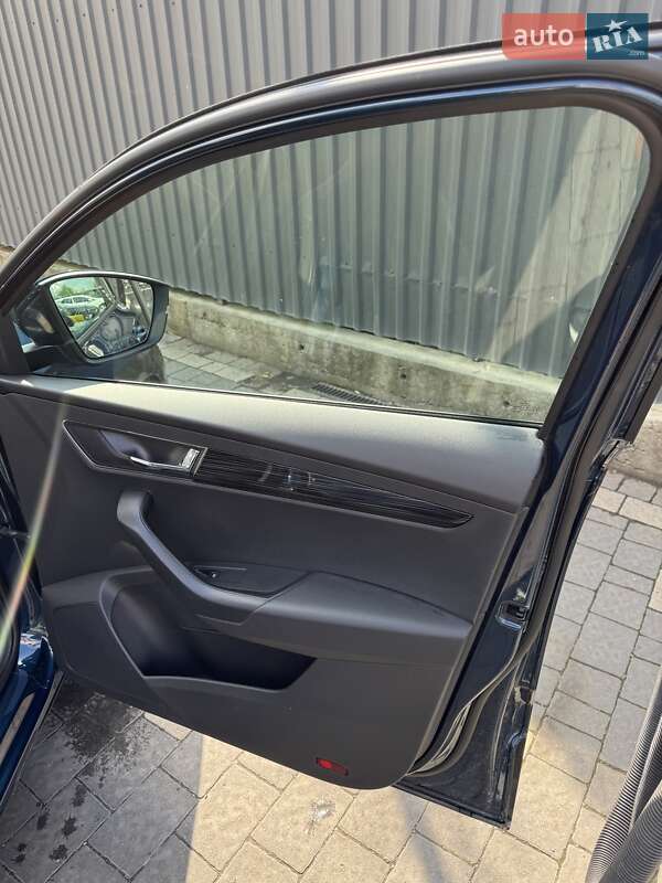 Позашляховик / Кросовер Skoda Karoq 2022 в Ужгороді