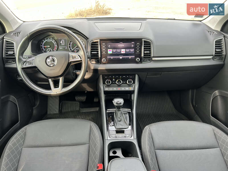 Внедорожник / Кроссовер Skoda Karoq 2019 в Киеве
