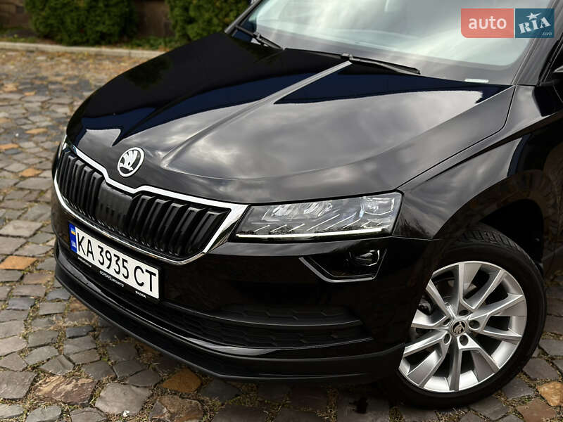 Внедорожник / Кроссовер Skoda Karoq 2021 в Мукачево
