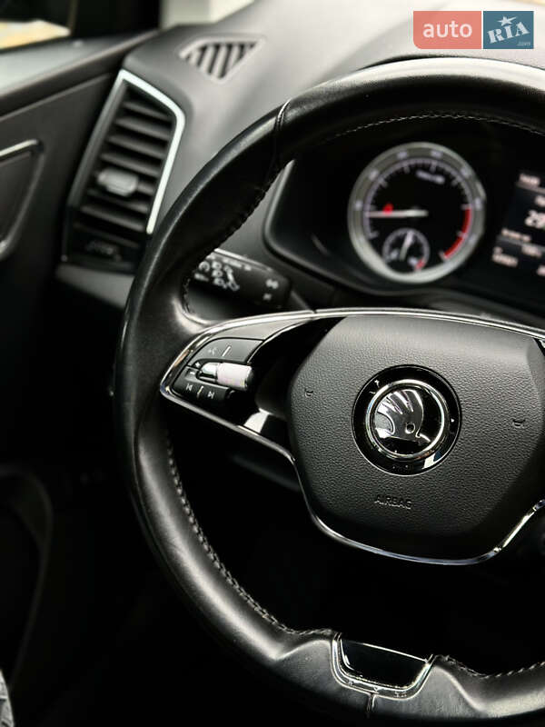 Внедорожник / Кроссовер Skoda Karoq 2021 в Мукачево